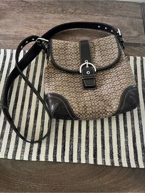Coach Soho Signature shoulder Crossbody purse jacquard canvas brown leather trim